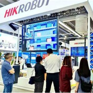 AGV Robot Q7-1500D Slam / QR Code Navigation With CNGBS Cobot Robot For Material