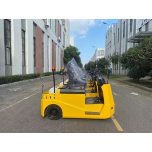 China 7.0 Ton Tow Tractor Electric Seat Driving Three Point Four Wheel Structure on sale