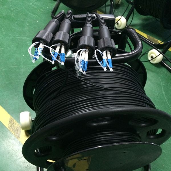 TPU Sheath 1/2 Core Customized Fiber Optic Cable Armored Tactical Grade Spring Tube SUS G652