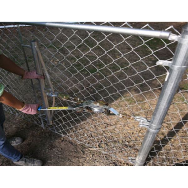 0.36lb Galvanized Brace 4"-1/2 Chain Link Fence Band