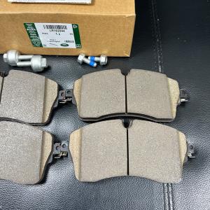 LAND ROVER FRONT BRAKE PADS RANGE ROVER RR SPORT DISCOVERY 18 LR110409 LR162044