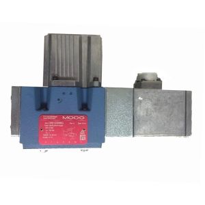 China Moog Servo Valve with 0.2-cp Reverse Rotation and 9-60 kg Weight for Industrial Applications on sale