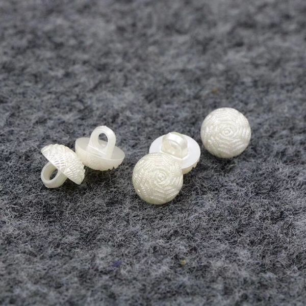 popular design ball shape lady dress pearl button for decoration