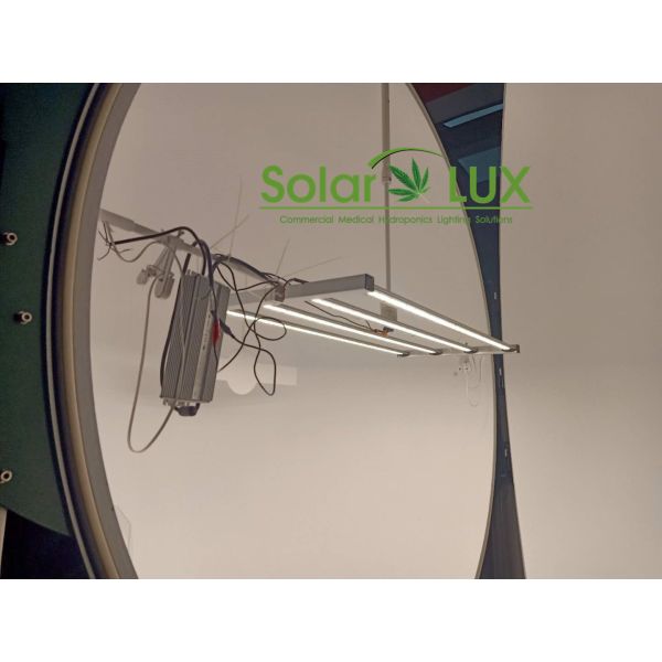 Buy 330W LED Grow Lights at wholesale prices