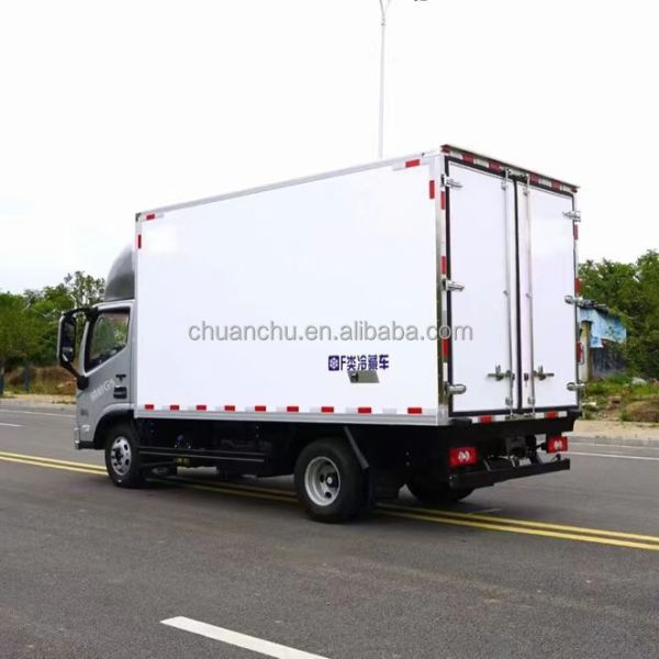 Diesel Refrigerated Box Truck 172HP Gasoline Fuel Type Frozen Food Delivery Vehicles