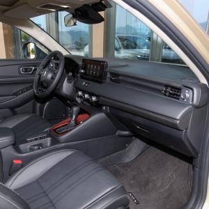 Multifunction Gasoline Car Honda ZR-V 4650*1850*1715mm Dimensions and Electric