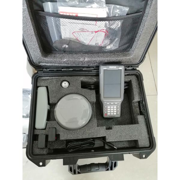 Buy G6 GNSS Rugged Lightweight Compact GPS Receivers Surveying Instrument at wholesale prices