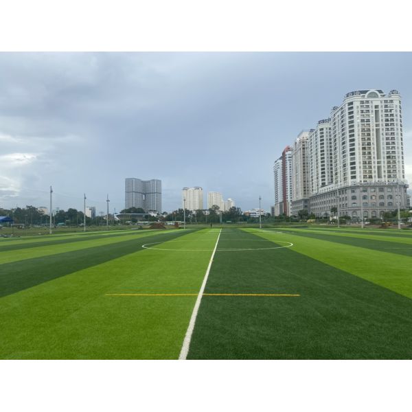 Diamond 100 Football Field Artificial Grass 45m Height