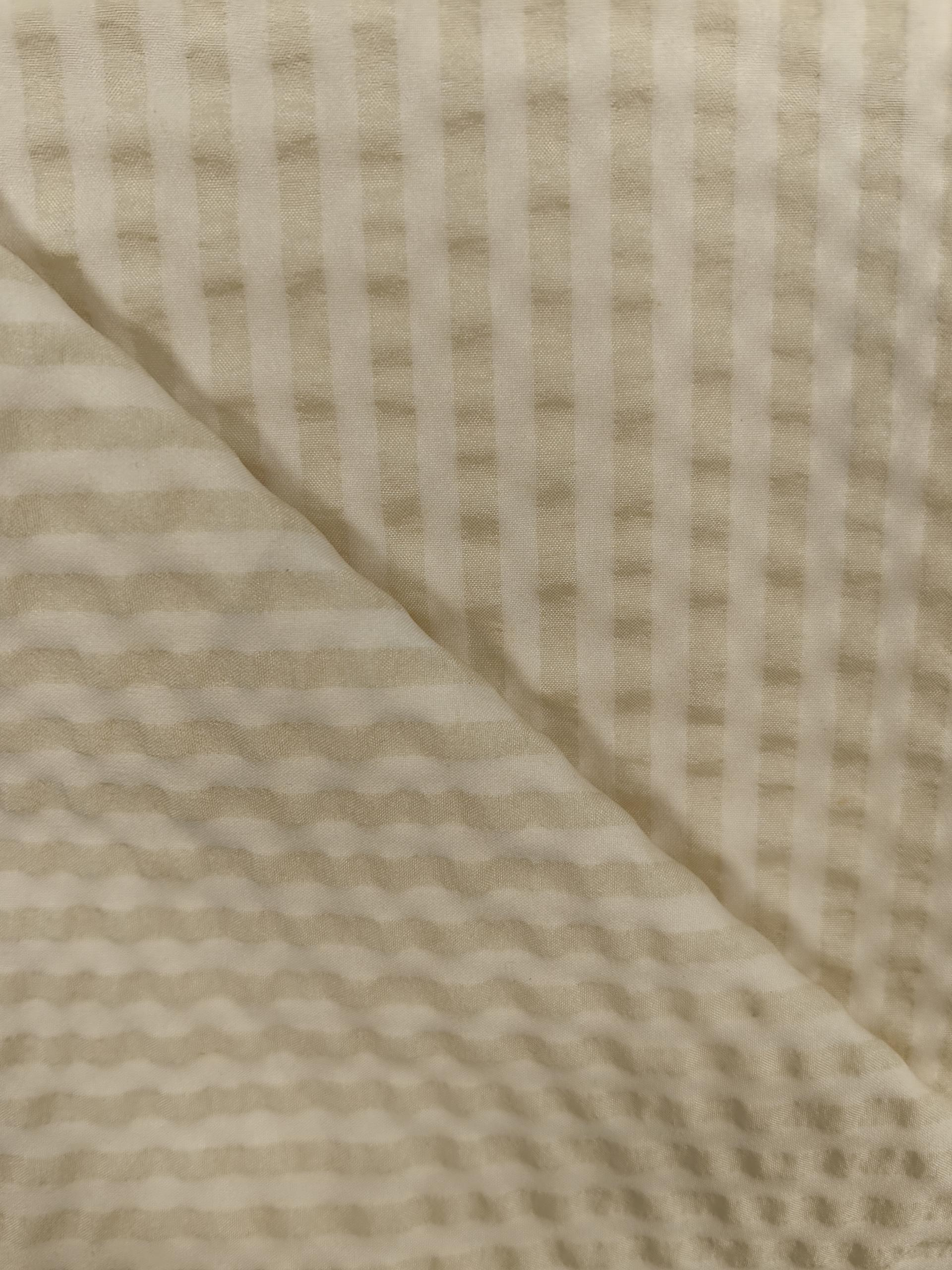 75D+75D*75D 100%P 105±3GSM Board Shorts Fabric