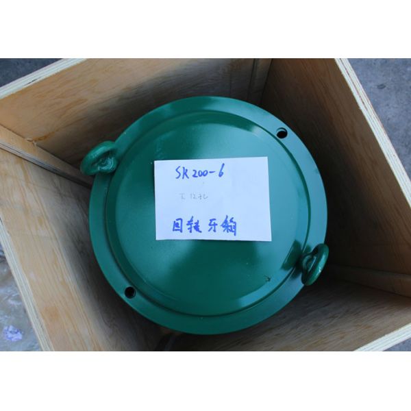 Buy E215 SK200-6 Excavator Swing Gearbox , YN32W00004F1 Swing Device at wholesale prices