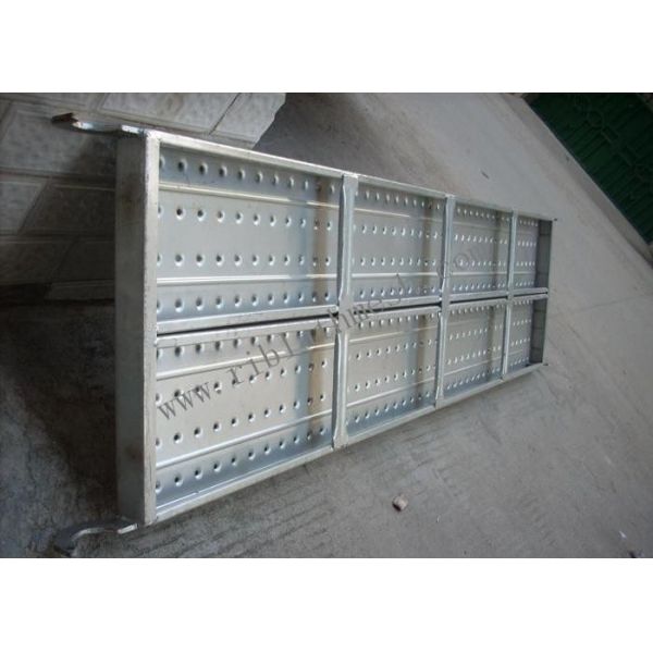 Buy 0.5m Anti Skid Scaffolding Perforated Metal Mesh at wholesale prices