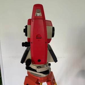 1000m Reflectorless Surveying Equipment Dual Axis Compensator Total Station