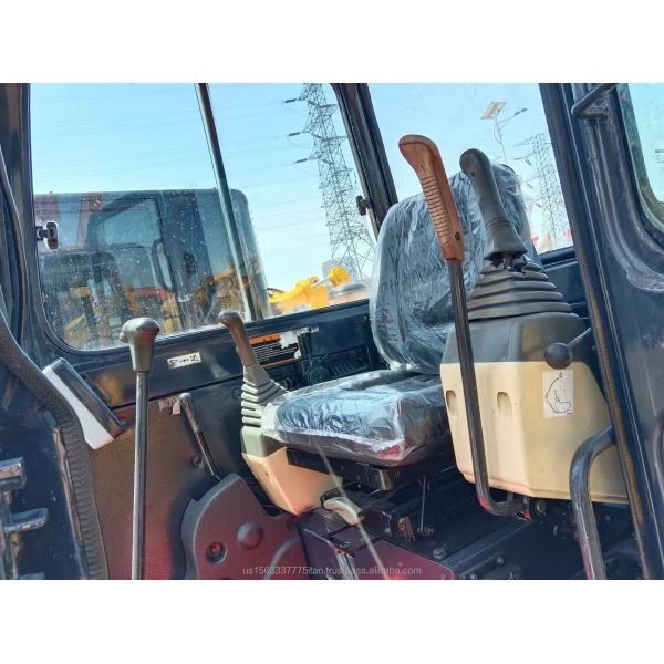 Cat 305.5e2 Excavator Used for Heavy-Duty Construction Projects 6000 KG Machine Weight