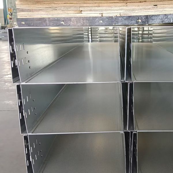 400*200 Square Trough Cable Tray Support Customization Trunking Cable Tray For Electric Cable Management