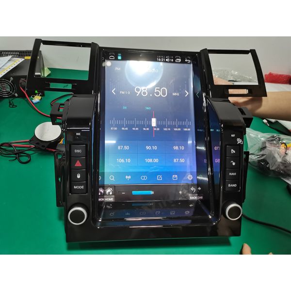 Viknav Car Radio For Range Rover Sport L320 (2005-2009) 12.1 Inch Android Auto Radio Vertical Screen Multimedia Player