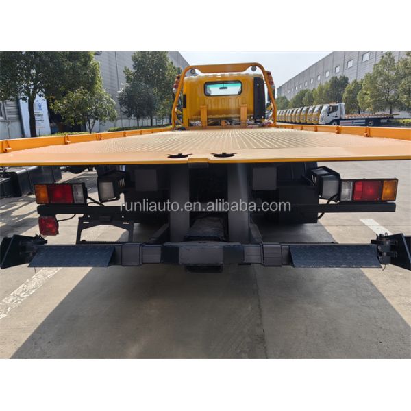Cheap Price New Small Recovery Truck Body Car Tow Truck for Sale