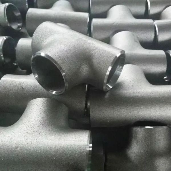 Buy Low Alloy Steel Pipe Fittings Butt Welding Pipe Fittings Equal Tee A403 WP904L 6" SCH40 ASME B16.9 at wholesale prices