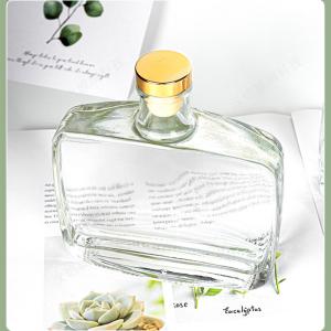 Transparent 300ml 500ml Empty Glass Wine Bottles Embossing Electroplating