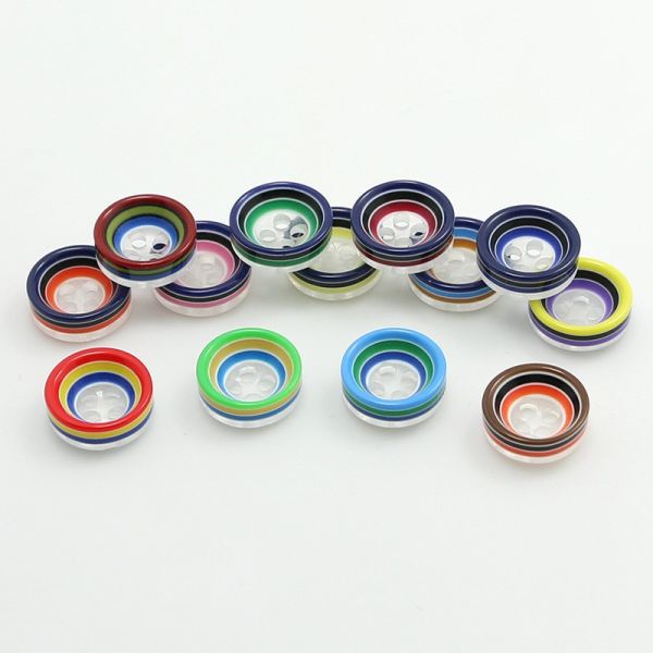 2019 Fashion shirt sewing 4 hole resin button