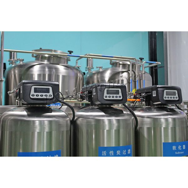 Water Filtration System Desalination Plants Style Seawater RO System For Industrial Applications