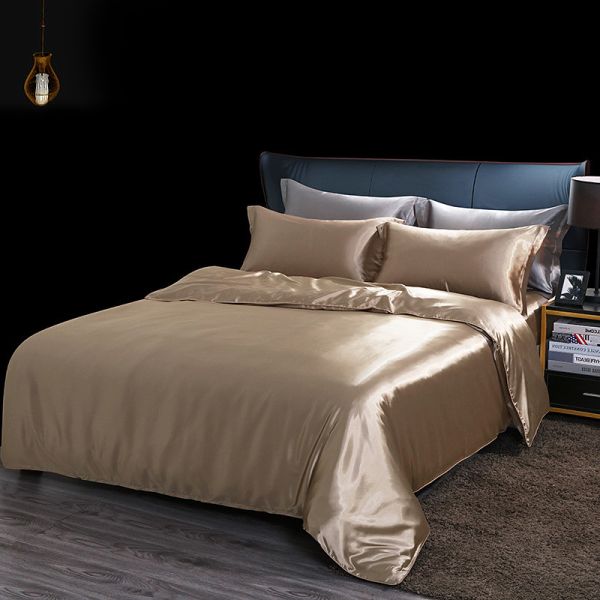 Buy Four Piece Mulberry Silk Bedding Set at wholesale prices