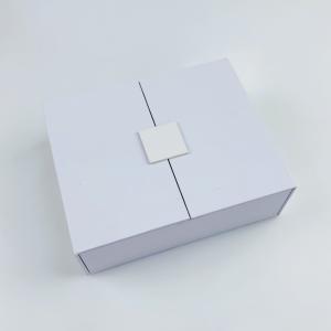 Customized Designs Paper Box Packaging Eco-friendly White Double Door Magnetic