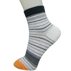 China Streak Design Casual Socks on sale