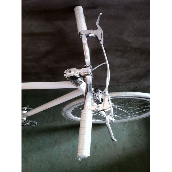 Competitive Cycling 700C CE Fixie Gear Bike with 25.4 Handlebar