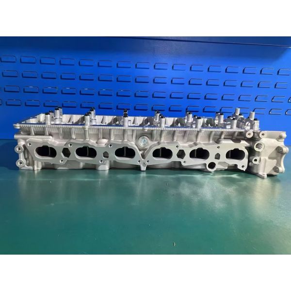 OEM Engine Cylinder Head for Nissan TB48 Patrol GR( Y60 ) SAFARI ( Y60 ) 11041-VC200