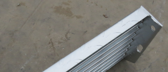 T4 Checkered Platenosing Bolted Steel Metal Grate Stair Treads 60mm Pitch