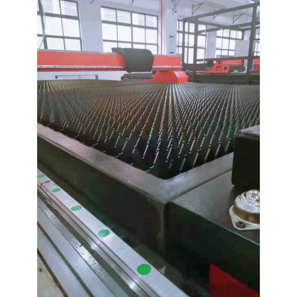 Chylaser Fiber Glory Star Mini Laser Cutting Machine for Sheet Metal Cutting Table