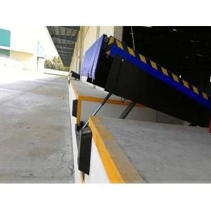 China Hydraulic Driving Loading Dock Leveler Heavy duty Steel  High Volume on sale