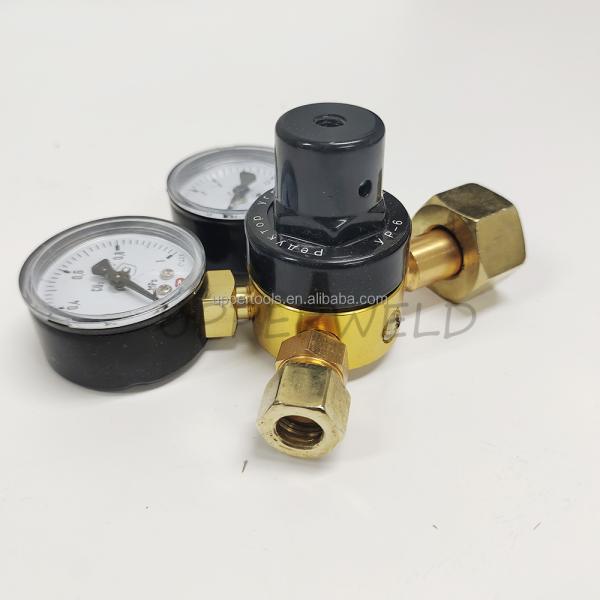 CO2 Gas Regulator for Cutting Gas Industry Outlet Pressure 1Mpa Precision Engineering