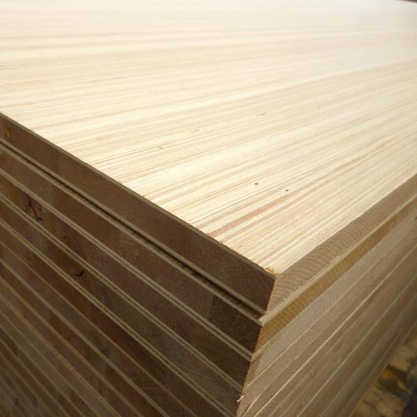 Standard Size 4*8 Paulownia Core 25mm Blockboard For Furniture Decoration