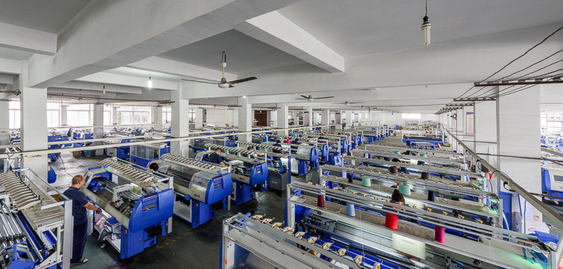 Hat Scarf Sweater Flat Knitting Machine Double System Computerized