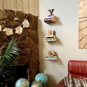 Morden Wall mounted book shelf for kids room Floating BookShelves for Wall for