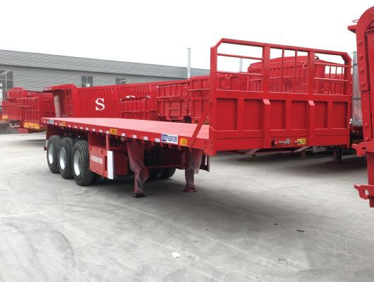 Buy Heavy Duty Flatbed 13m  Low-Bed Semi-Trailer For Factory Container Use at wholesale prices