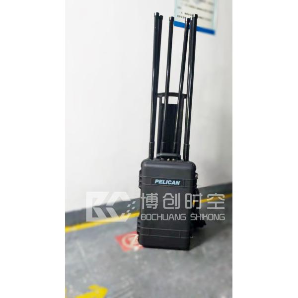 UAV reaction equipment 433MHz / 915MHz / 1.2g/1.5g/2.4g/5.8g multi frequency UAV jammer 1500 meters away from UAV
