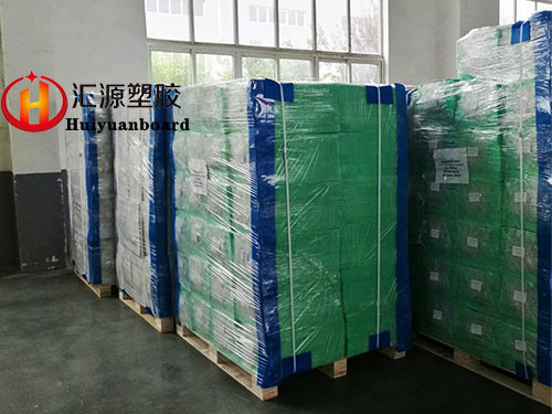 Lightweight Foldable Triangular Corflute Tree Guards