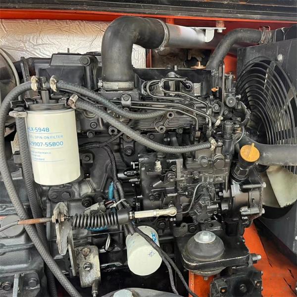 8 KG Machine Weight Used Doosan DX80 Crawler Excavator with 2001-4000 Working Hours