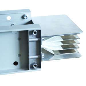 China Rectangular Busbar Shape Electric Busway with 600V Voltage Rating and 4-Wire Configuration for Power Distribution on sale