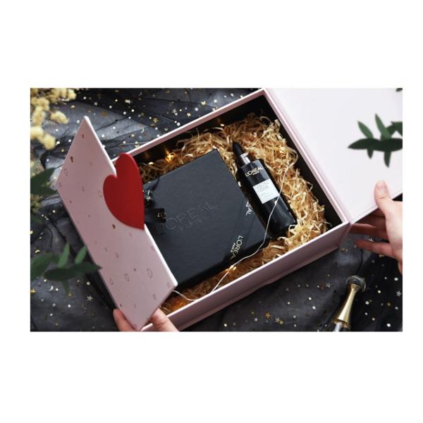 Gift Packaging Square Pink Heart Decoration Double Doors Cosmetic Box with Ribbon Closure