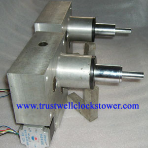 Quality Tower Clocks and Movement for 3.5m-7m Diameters with strong drive power and brass gears for sale