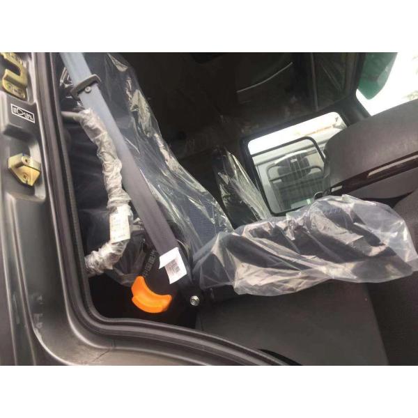 HW76 Tractor Trailer Truck