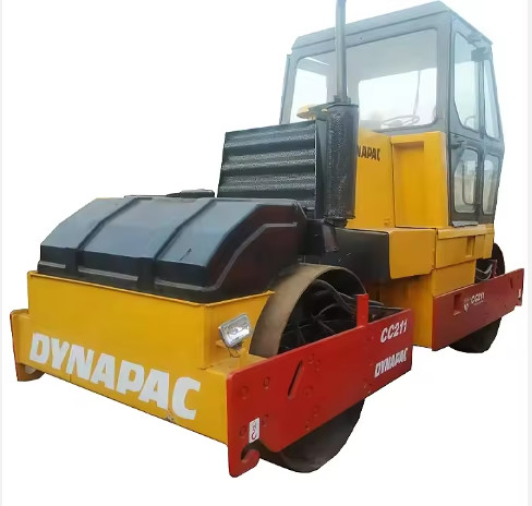Used Dynapac Road Roller cc211 Double Drum road Roller,Yellow versatile roller Road engineering vehicle