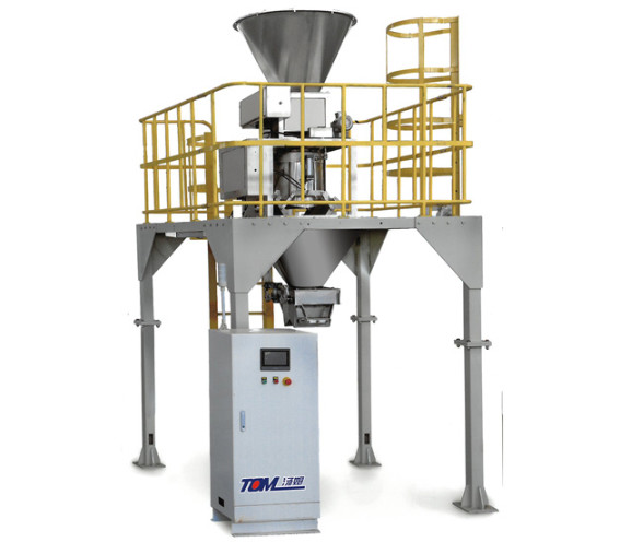 Weighing Type Chemical Packaging Machine Packing Speed 300bags/hour SS304 Material