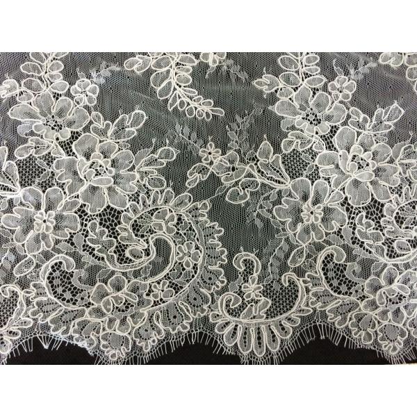 Delicate White Scalloped Chantilly Lace Lingerie , Bridal Corded Lace Fabric