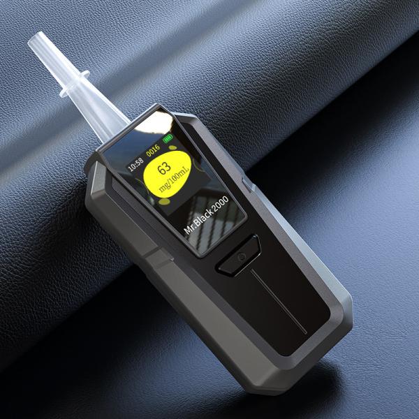 Convenient Semiconductor Breathalyzer High Accuracy 0-400mg/100ml Detection