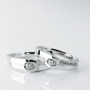 China Diamonds Thick Texture Men19 Women14 18K Gold Couple Rings on sale