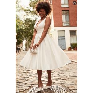 Modern Satin Plus Size V-neck Zipper Tea-length Empire Backless Tank Straps A